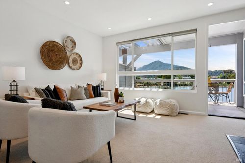 apt-109-100 Lucky Dr, Corte Madera, CA, 94925-1123 | Card Image