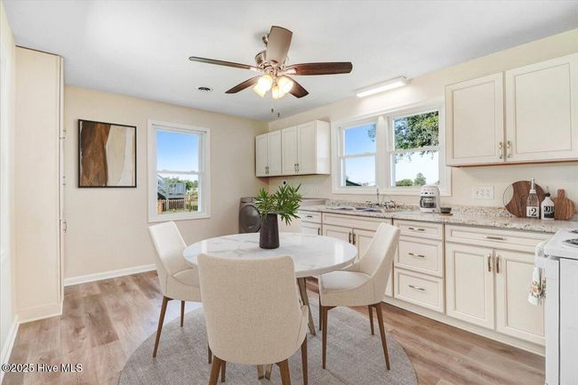 123 Cedar Ln, House other with 2 bedrooms, 1 bathrooms and null parking in Cedar Point NC | Image 7