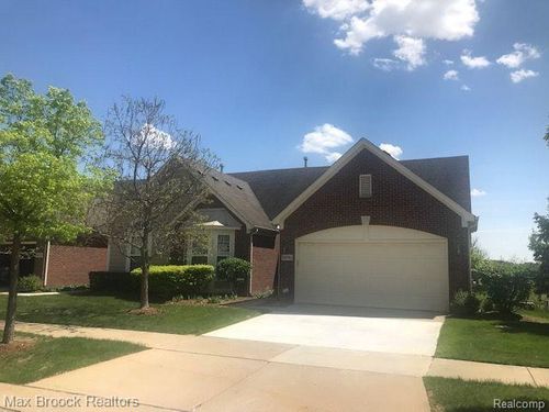 40761 Lenox Park Dr, Novi, MI, 48377-2349 | Card Image