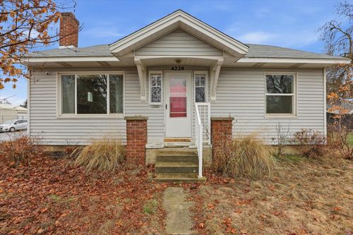 4228 N Washington St, Spokane, WA, 99205-1056 | Card Image