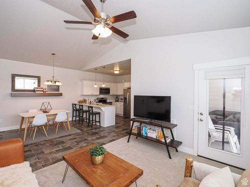 302-3956 W 1850 N, Lehi, UT, 84043 | Card Image