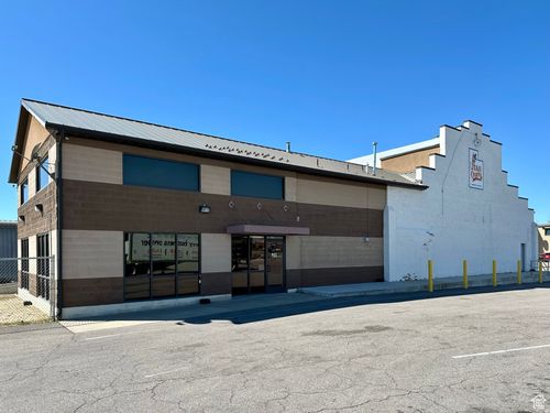 4-850 S 2000 W, Syracuse, UT, 84075-6924 | Card Image