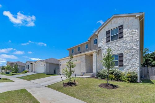 133 Fairmeadow Downs Dr, Hutto, TX, 78634-2570 | Card Image