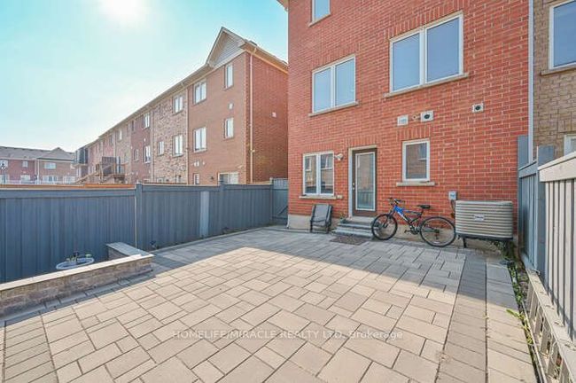 43 Ariel Rd, House attached with 4 bedrooms, 4 bathrooms and 1 parking in Brampton ON | Image 50