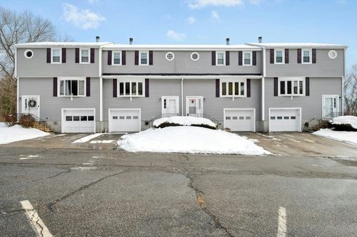 12-12 Village Grn, Millbury, MA, 01527-3962 | Card Image