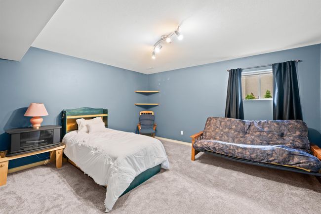 3302 Robson Dr, House other with 5 bedrooms, 3 bathrooms and 6 parking in Coquitlam BC | Image 18