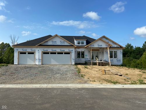 3725 Maple Ridge Dr, Columbus, IN, 47201-5754 | Card Image