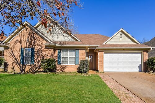 9254 Tamhaven Dr, Cordova, TN, 38016-2327 | Card Image