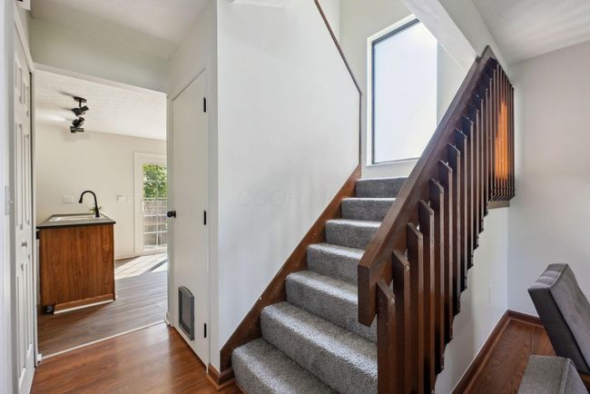 8210 Laramie Pl, Condo with 2 bedrooms, 2 bathrooms and null parking in Powell OH | Image 11