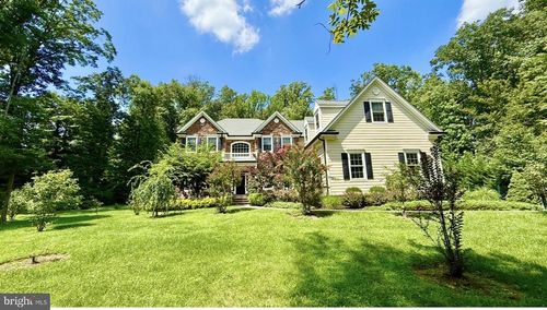 28 Beech Hill Cir, Princeton, NJ, 08540-2914 | Card Image