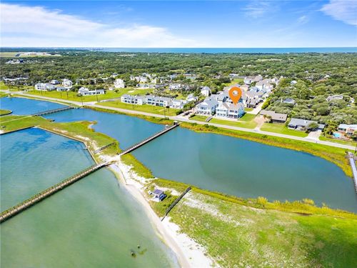 502 Sailhouse Way, Rockport, TX, 78382-7882 | Card Image