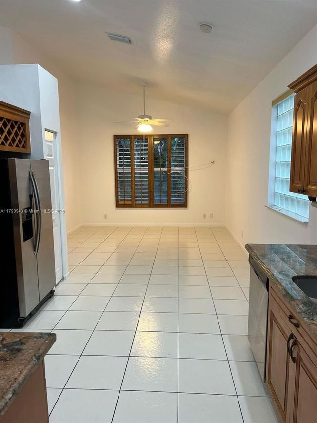 3922 Diamond Palladium Ter, House other with 2 bedrooms, 2 bathrooms and null parking in Boynton Beach FL | Image 9