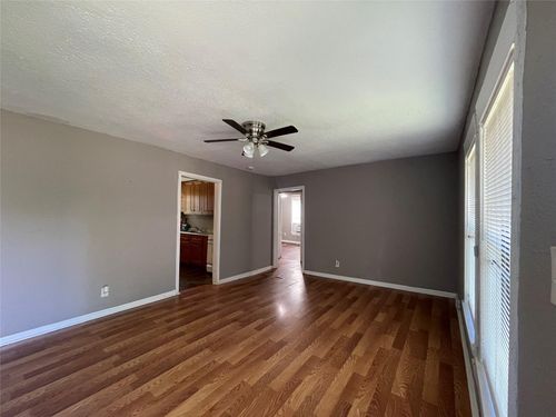 4623 Perry St, Houston, TX, 77021-3436 | Card Image