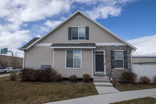 1042 W 500 S, Provo, UT, 84601-4145 | Card Image