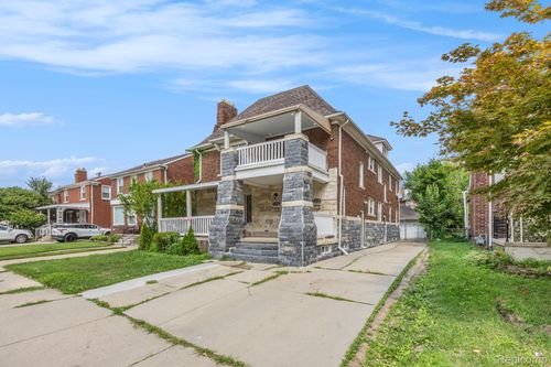 7312 Theisen St, Dearborn, MI, 48126-1688 | Card Image