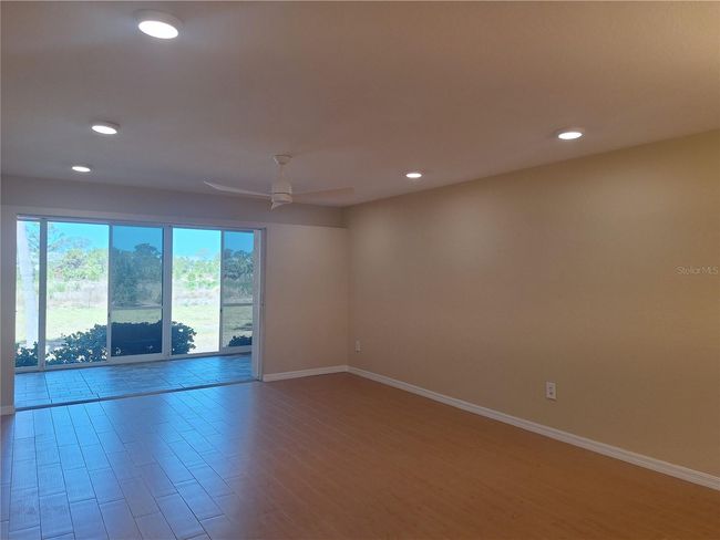 UNIT-130 - 6610 Gasparilla Pines Blvd, Condo with 3 bedrooms, 2 bathrooms and null parking in Englewood FL | Image 4
