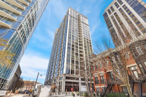 apt-804-233 E 13th St, Chicago, IL, 60605-3243 | Card Image