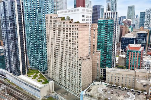 2316-25 The Esplanade, Toronto, ON, M5E1W5 | Card Image