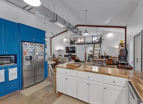 129 County Road 1239, Maud, TX, 75567-4581 | Card Image