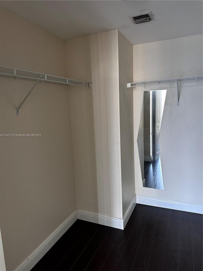 APT-1912 - 1250 S Miami Ave, Condo with 1 bedrooms, 2 bathrooms and null parking in Miami FL | Image 7