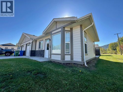 101-1192 Vancouver St, Smithers, BC, V0J | Card Image