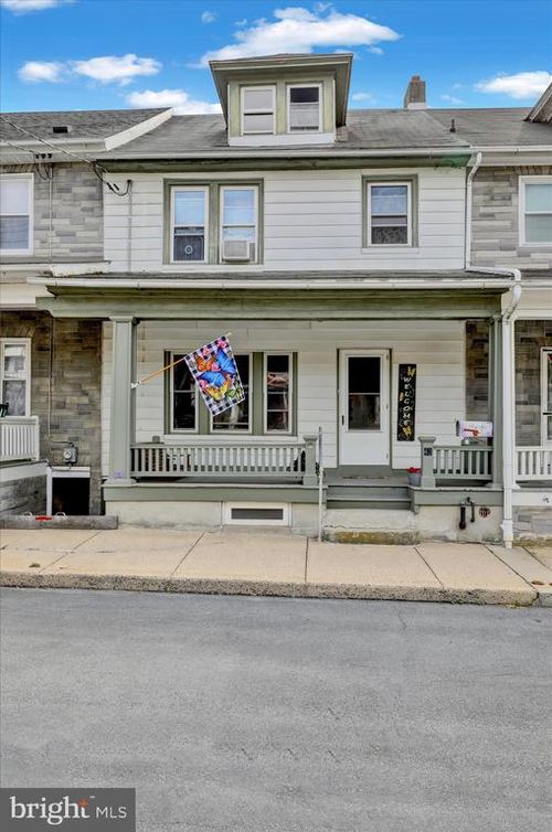43 E Walnut St, EPHRATA, PA, 17522-2238 | Card Image
