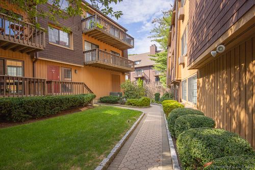 apt-5-197 Bridge St, Stamford, CT, 06905-4431 | Card Image