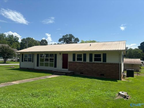 701 S Scott St, Scottsboro, AL, 35768-2638 | Card Image