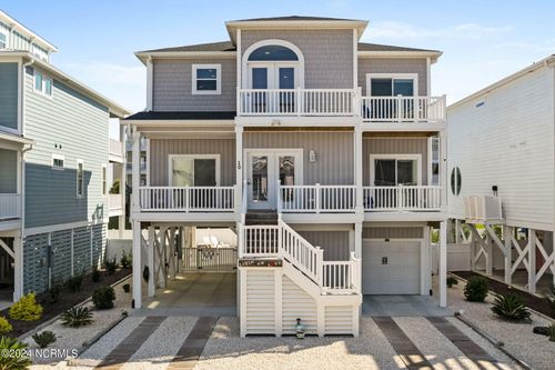 10 Via Dolorosa Dr, Ocean Isle Beach, NC, 28469-7901 | Card Image