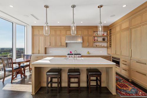 unit-24c-1111 W River Pkwy, Minneapolis, MN, 55415-7536 | Card Image