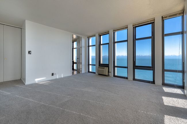 22b - 6700 S South Shore Drive, Condo with 2 bedrooms, 2 bathrooms and 1 parking in Chicago IL | Image 10