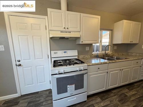 506 W 15th St, Antioch, CA, 94509-2227 | Card Image