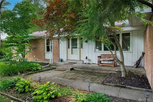 2629 Morning Sun Dr, Beavercreek, OH, 45431-8750 | Card Image