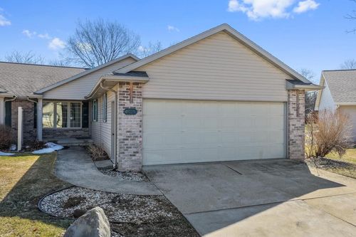1843 Briarwood Court, DE PERE, WI, 54115 | Card Image