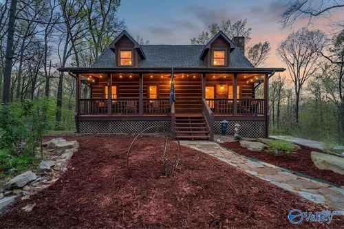 92 Oakmont Trl, Somerville, AL, 35670-3225 | Card Image