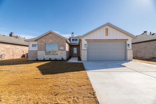 703 E 14th St, Wolfforth, TX, 79382-2002 | Card Image