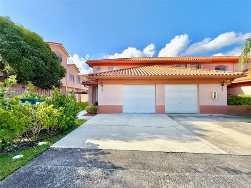 apt-108-20818 San Simeon Way, Miami, FL, 33179-1753 | Card Image