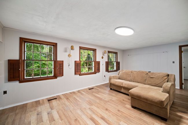 34 Clubhouse Ln, House other with 3 bedrooms, 3 bathrooms and 8 parking in Wayland MA | Image 23