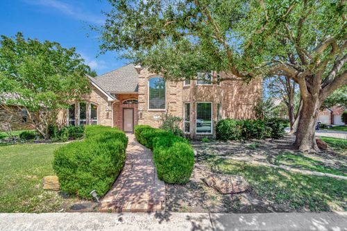 213 Ledgenest Dr, Mckinney, TX, 75072-5842 | Card Image