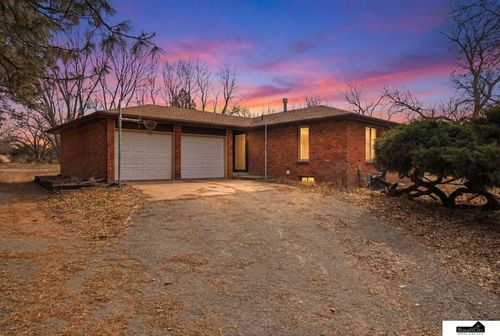 1606 N 4th Road, Eagle, NE, 68347 | Card Image