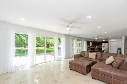 6811 Cemetary Rd, Manvel, TX, 77578-3919 | Card Image