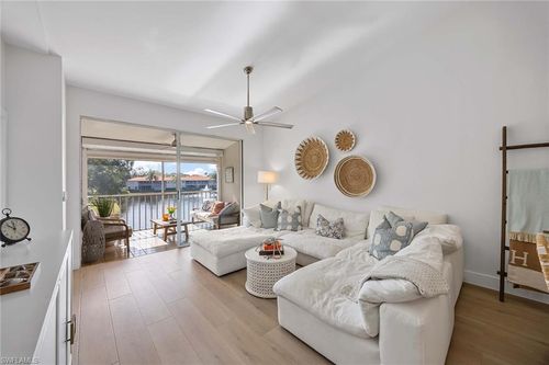 apt-201-2450 Old Groves Rd, Naples, FL, 34109-7686 | Card Image