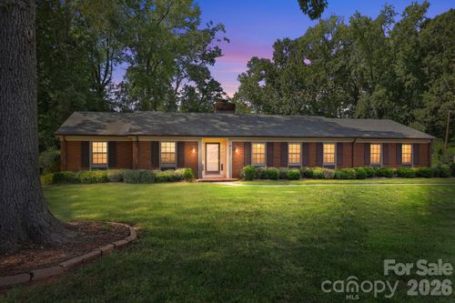 104 Spruce Dr, Salisbury, NC, 28147-9165 | Card Image