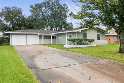 3718 Rutgers, House other with 3 bedrooms, 2 bathrooms and null parking in Port Arthur TX | Image 2