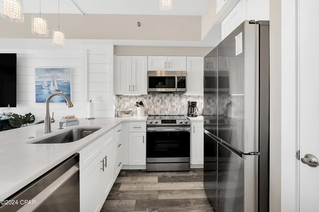 UNIT-1402 - 9900 S Thomas Dr, Condo with 1 bedrooms, 2 bathrooms and null parking in Panama City Beach FL | Image 24