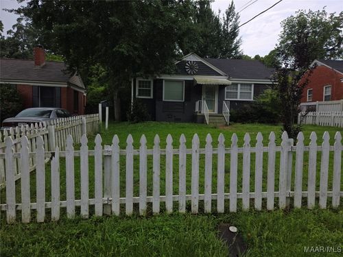 110 Oak Forest Dr, Montgomery, AL, 36109-3430 | Card Image