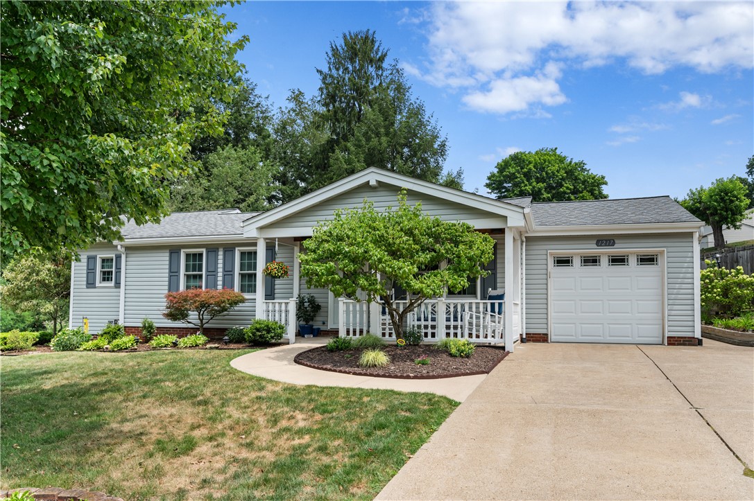 Radstock Dr, South Park, PA 15129