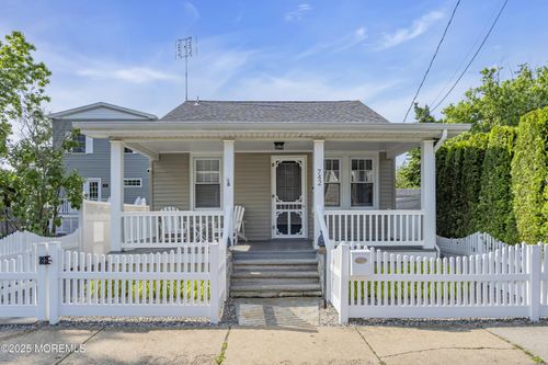 742 Leroy Pl, Lake Como, NJ, 07719-3025 | Card Image