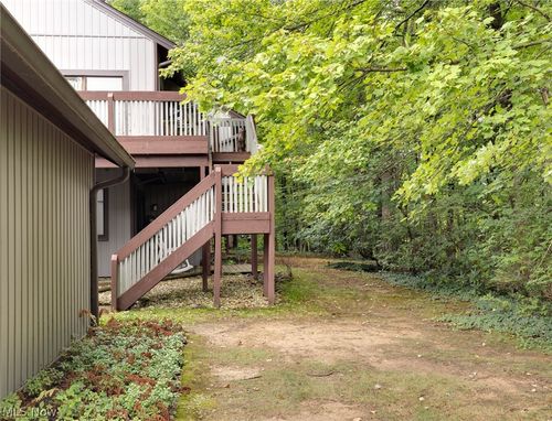 2143 Pinebrook Trl, Cuyahoga Falls, OH, 44223-3303 | Card Image