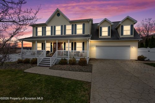 213 Raymond Dr, Jermyn, PA, 18433-1533 | Card Image